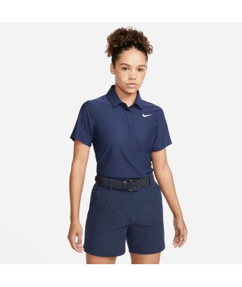 NIKE POLO FEMME TOUR AD s'inspire de l'anatomie humaine